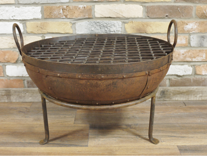 Outdoor Living – Rusty Things